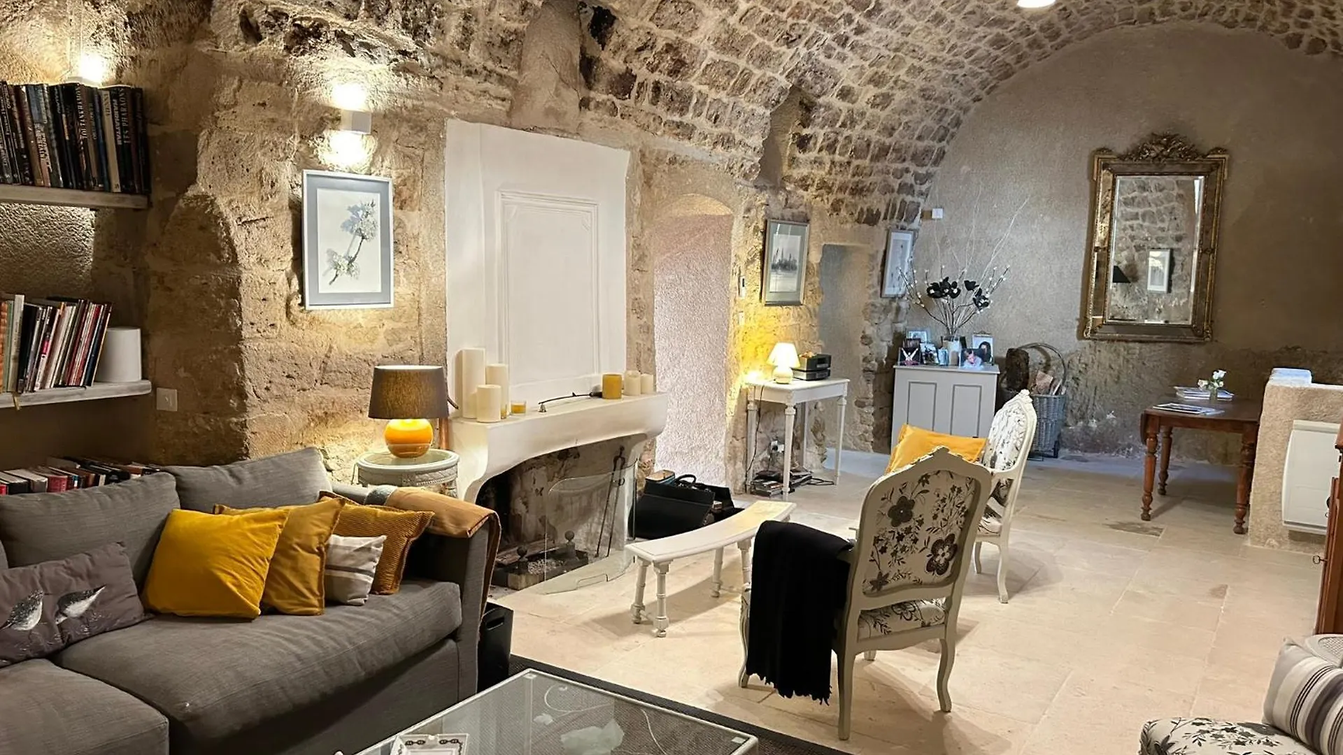 Guest house Aux Deux Fontaines - Au Coeur De La Provence Hotel Vaugines